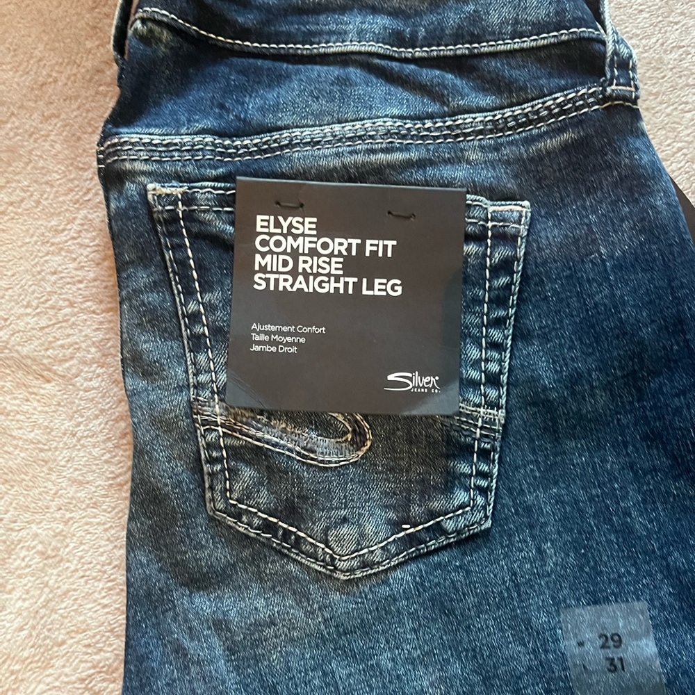Women’s Silver Jeans NWT Sz 29/31
